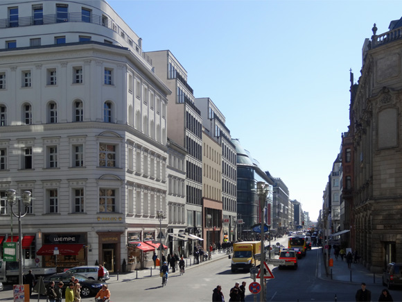 Lifestyle und Mode, Blick in die Friedrichstraße
